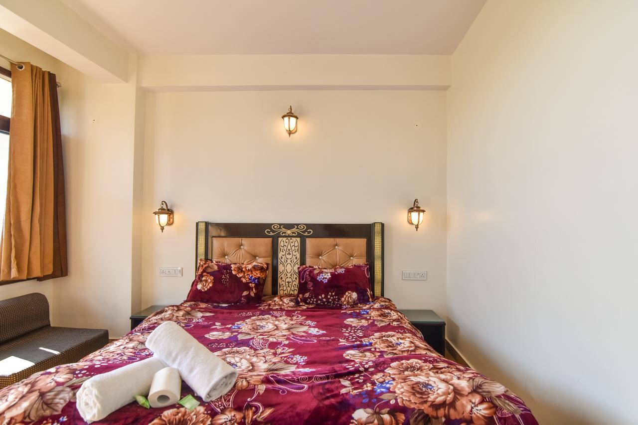 Dhanlaxmi Apartments Shimla Dış mekan fotoğraf
